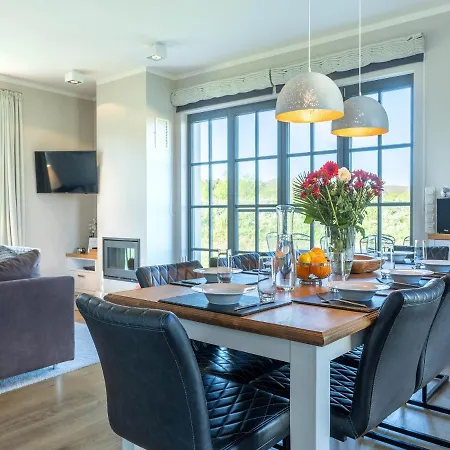 Reetland Am - Luxus Reetdachvilla Mit 3 Schlafzimmern, Sauna Und Kamin E27 درانسكي