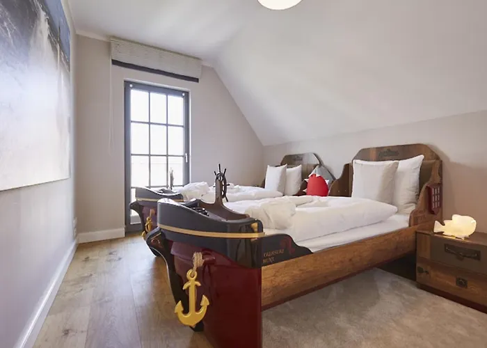 Reetland Am - Luxus Reetdachvilla Mit 3 Schlafzimmern, Sauna Und Kamin E27 펜션