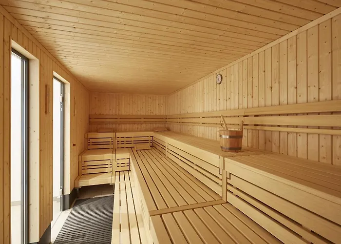 펜션 Reetland Am - Luxus Reetdachvilla Mit 3 Schlafzimmern, Sauna Und Kamin E27 *